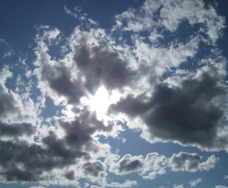 IMG_0134_clouds_elengrey_july_2009